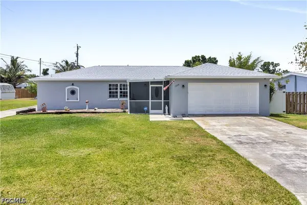 1385 Pine Avenue, North Fort Myers, FL 33917