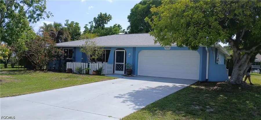 5240 Versaille Court, Cape Coral, FL 33904 - #2