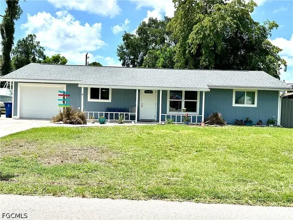 4711 4th Street W, Lehigh Acres, FL 33971