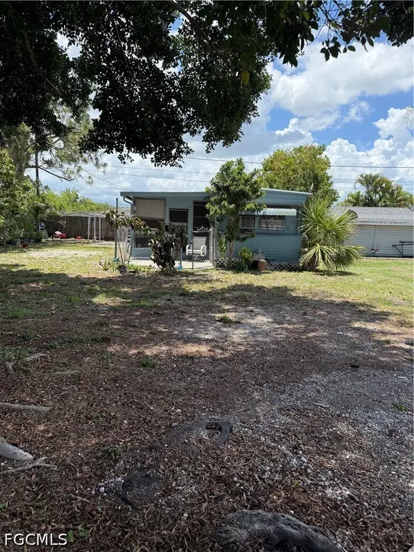 11225 Torchfire Trail, Bonita Springs, FL 34135