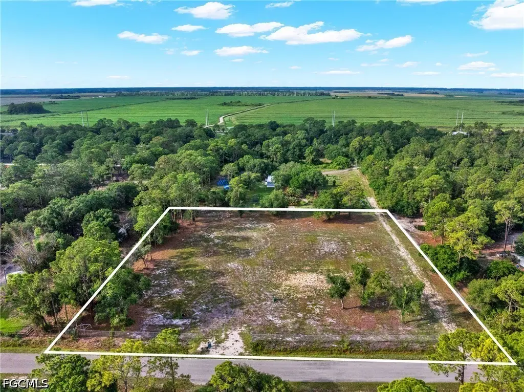 500 Vero Avenue, Clewiston, FL 33440 - #1