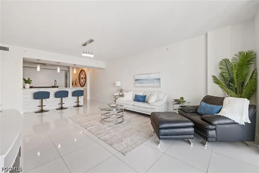 3000 Oasis Grand Boulevard #1705, Fort Myers, FL 33916 - #3