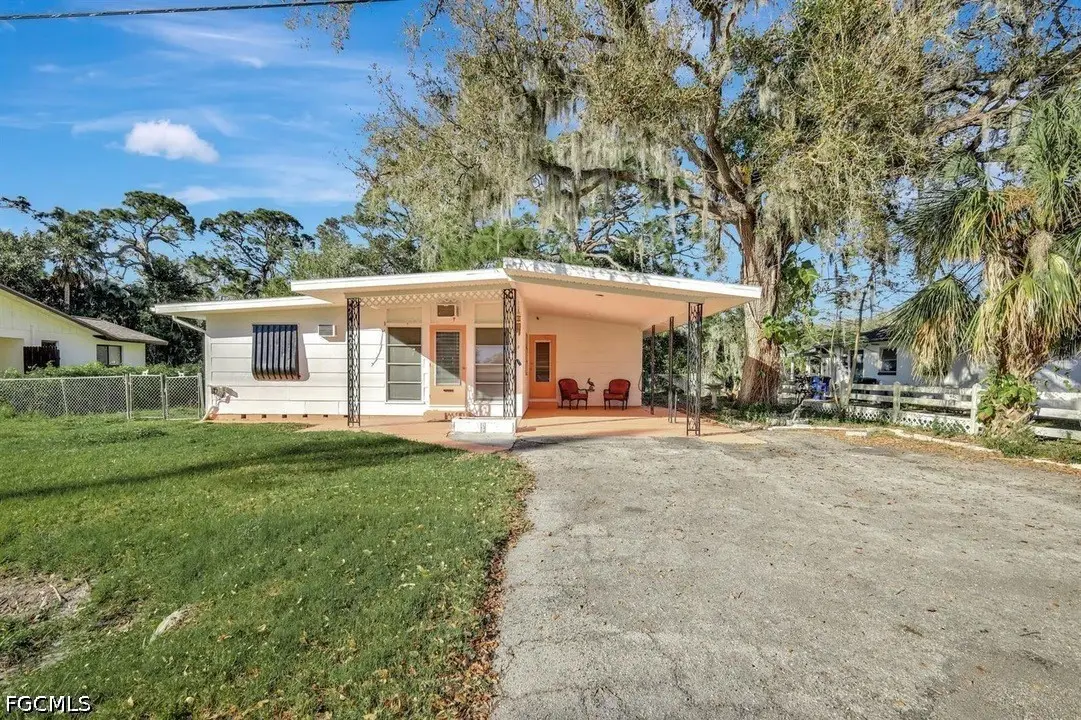 1802 Marilyn Drive, North Fort Myers, FL 33917 - #1