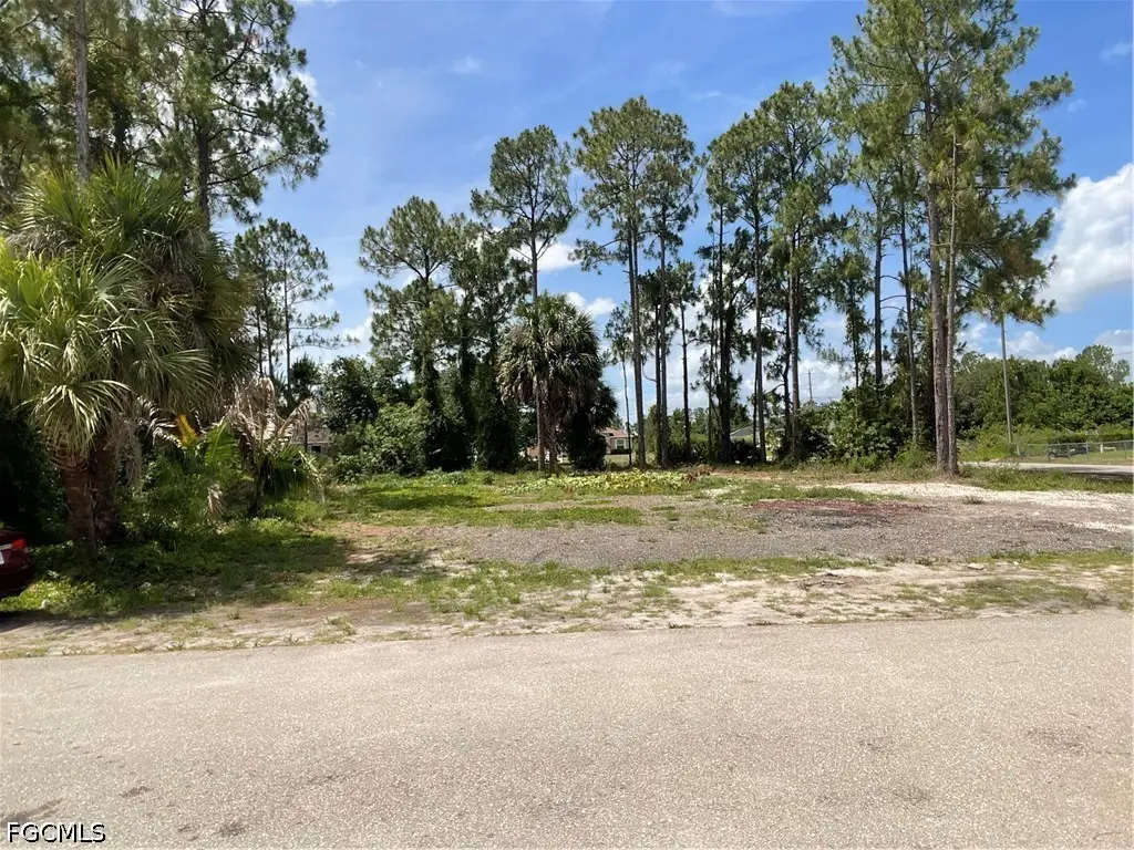 3011 33rd Street Sw, Lehigh Acres, FL 33976 - #1