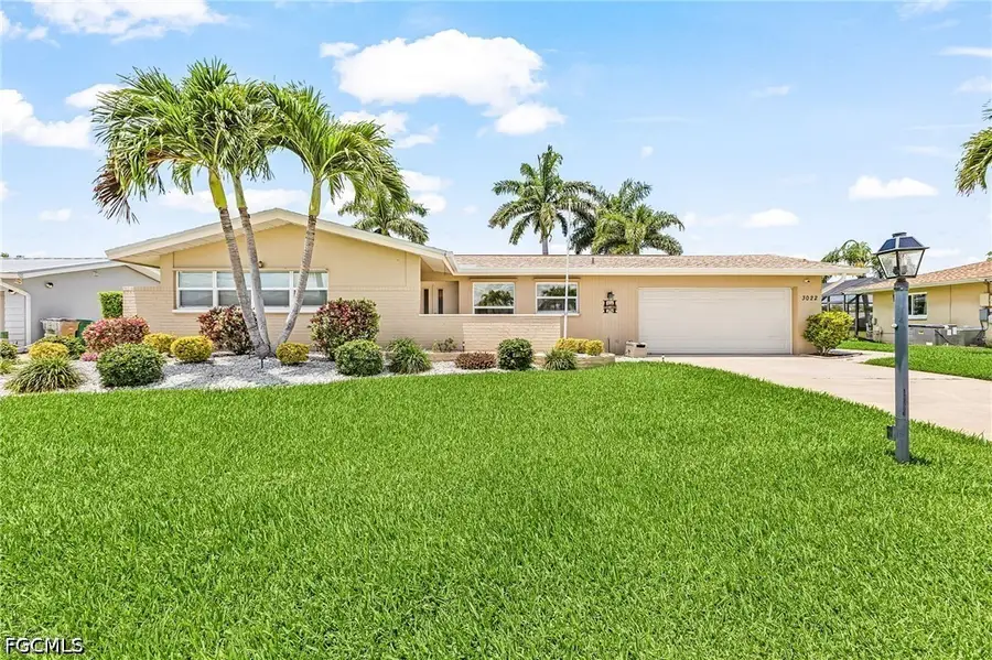 3022 SE 17th Place, Cape Coral, FL 33904 - #3
