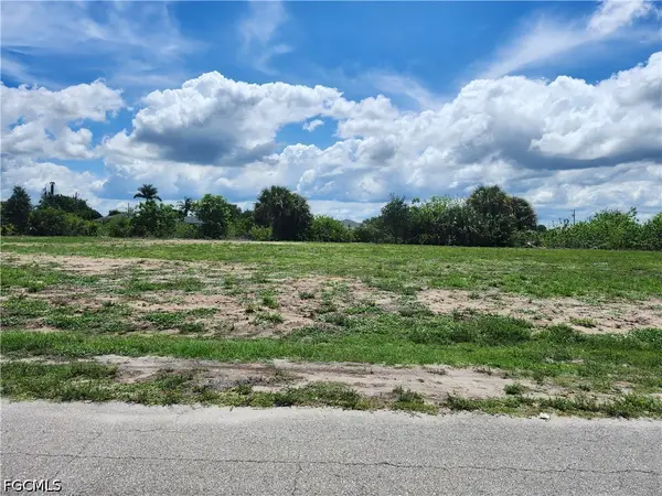 909 NW 12th Place, Cape Coral, FL 33993