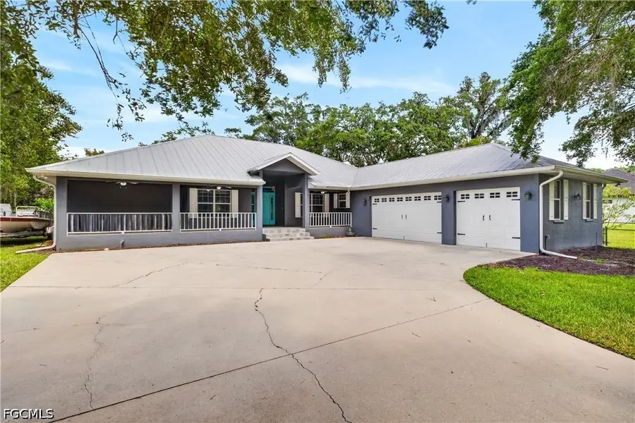 4701 Lone Pine Court, Fort Myers, FL 33905 - #3