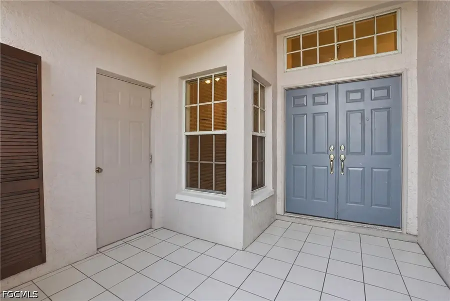 8080 Breton Circle, Fort Myers, FL 33912 - #3