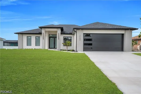 2507 39th Street Sw, Lehigh Acres, FL 33976