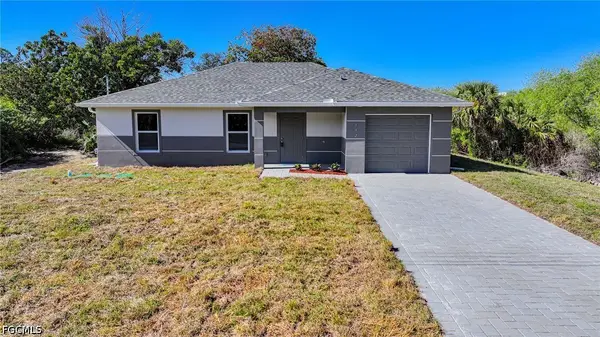2911 30th Street W, Lehigh Acres, FL 33971