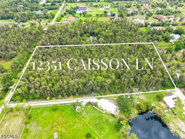 12351 Caisson Lane, Fort Myers, FL 33912