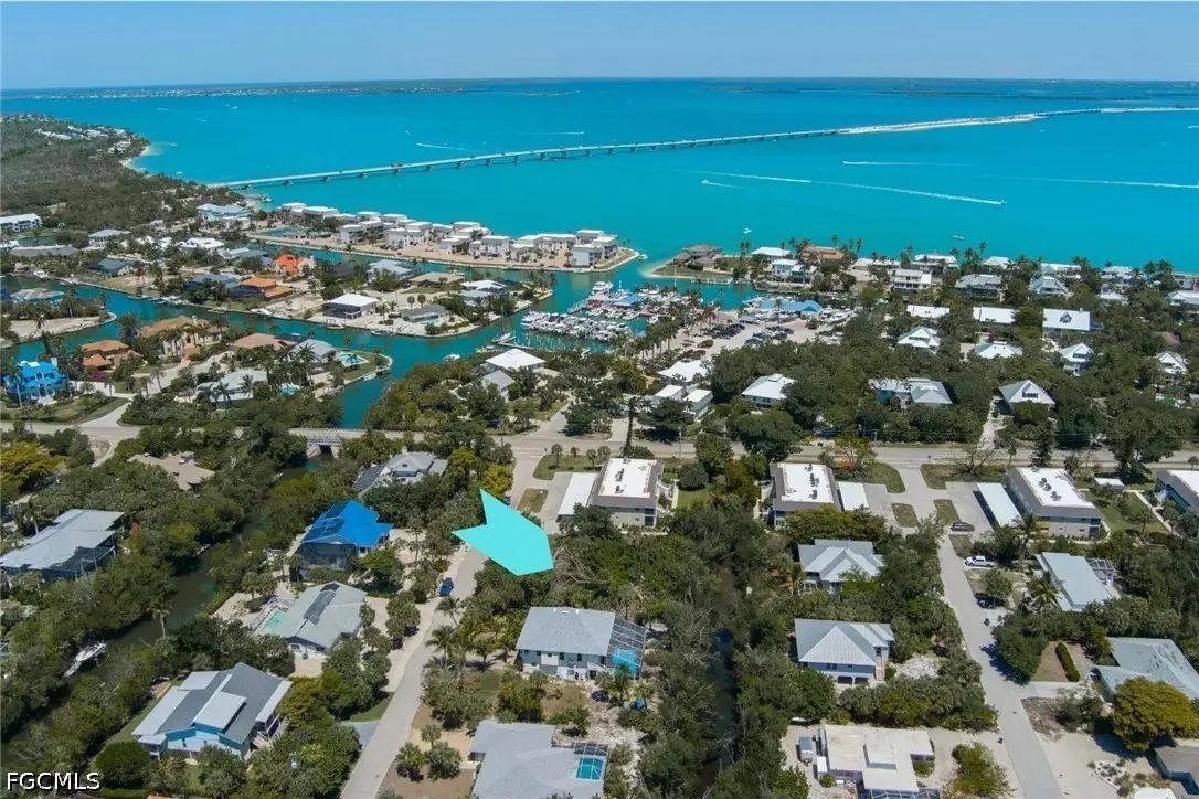 1084 S Yachtsman Drive, Sanibel, FL 33957 - #1