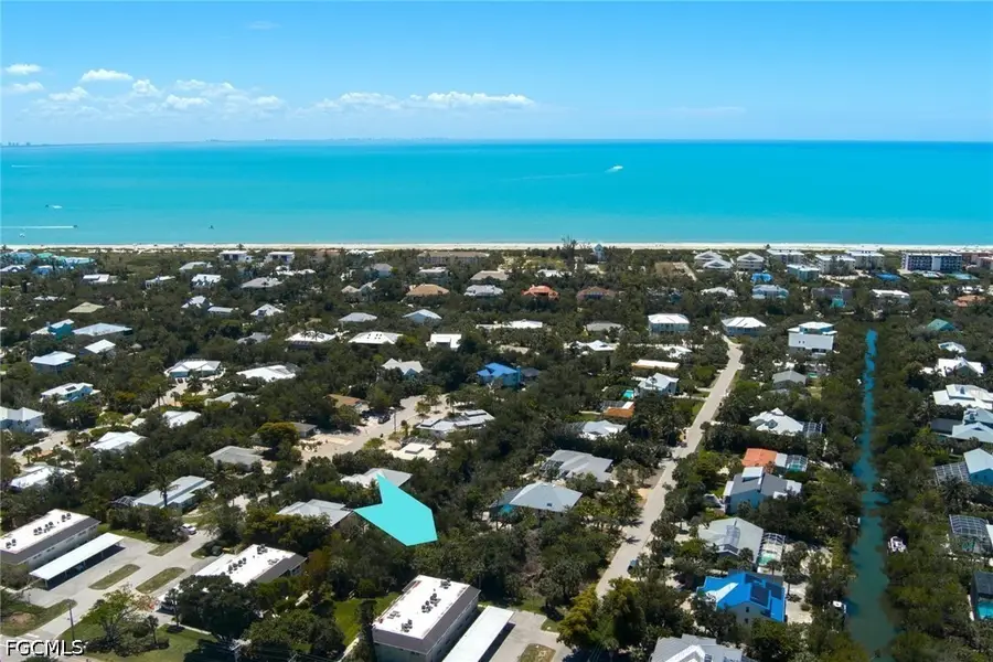 1084 S Yachtsman Drive, Sanibel, FL 33957 - #3