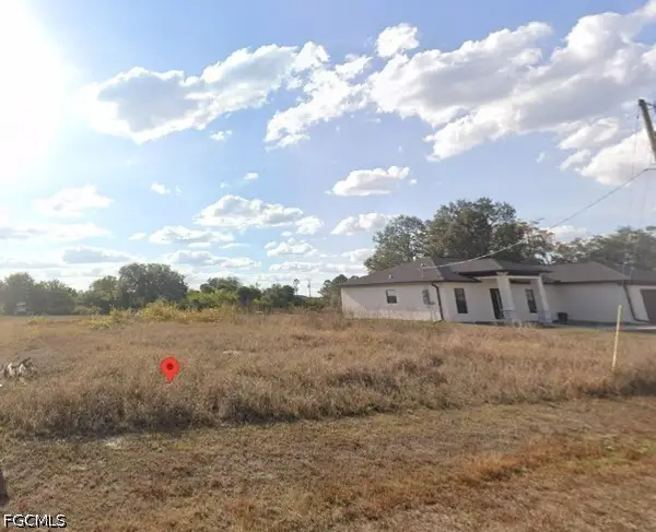 3016 Redwood Lane, Labelle, FL 33935