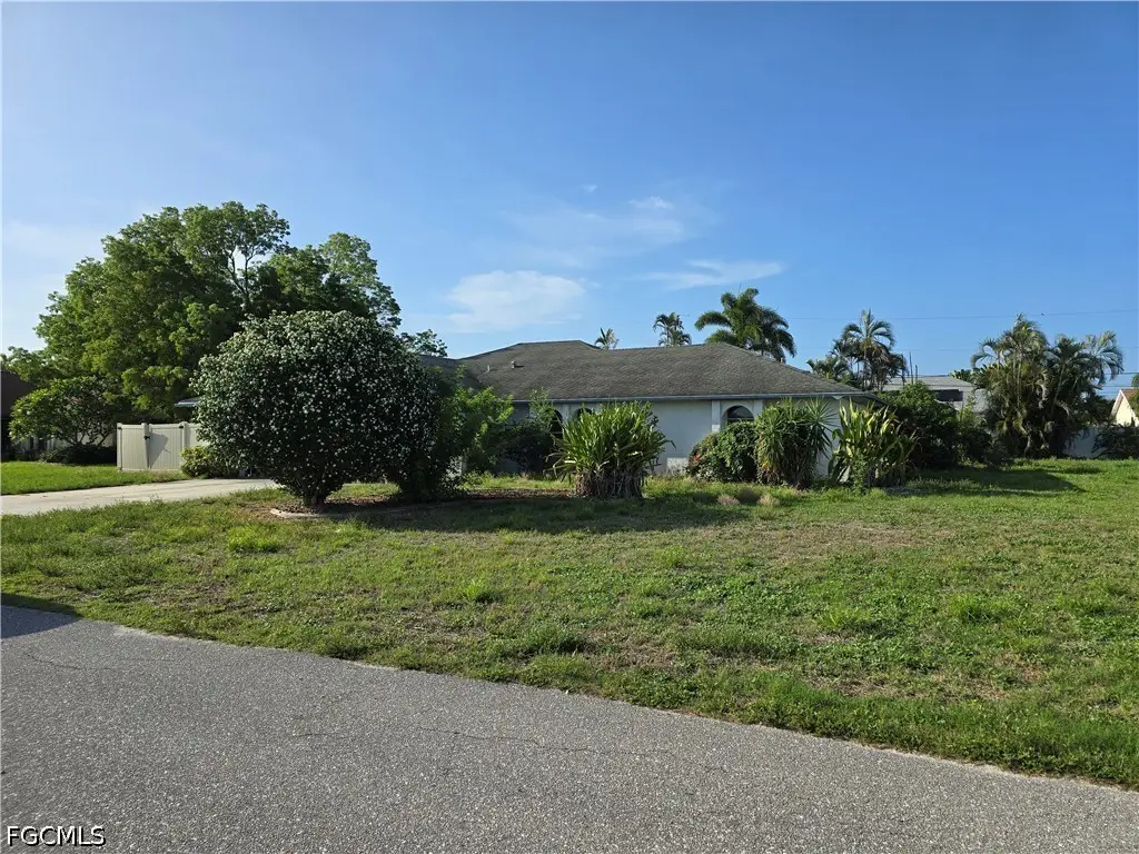 320 SE 2nd Street, Cape Coral, FL 33990 - #1