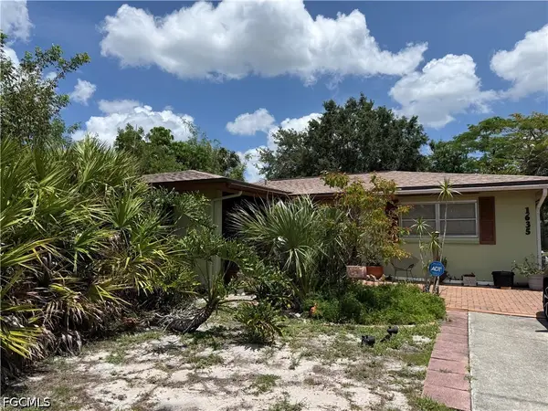 1635 Kensington Court, Fort Myers, FL 33907