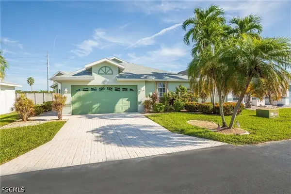 3762 Sabal Springs Boulevard, North Fort Myers, FL 33917