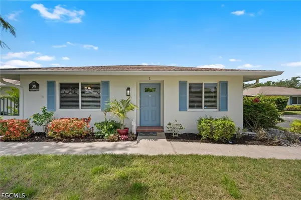 38 Glades Boulevard #1, Naples, FL 34112