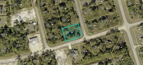 140 Bremen Avenue S, Lehigh Acres, FL 33974