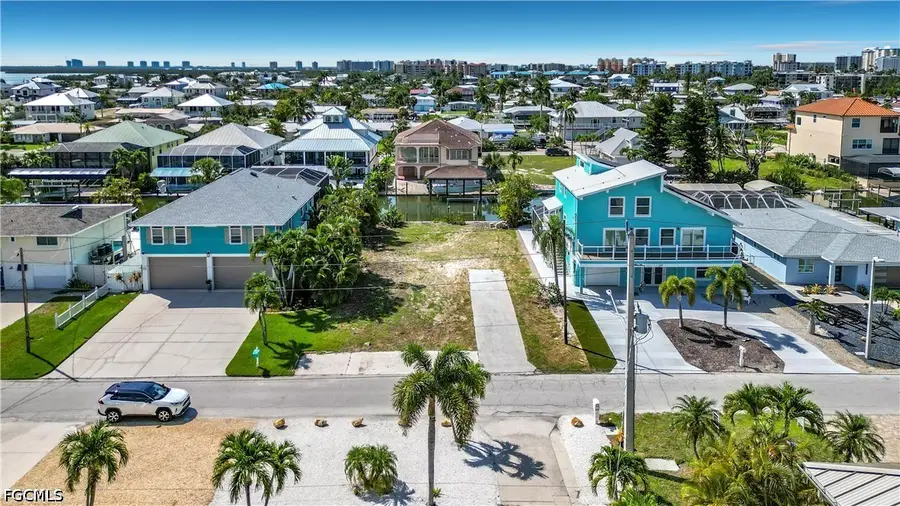 200 Curlew Street, Fort Myers Beach, FL 33931 - #3