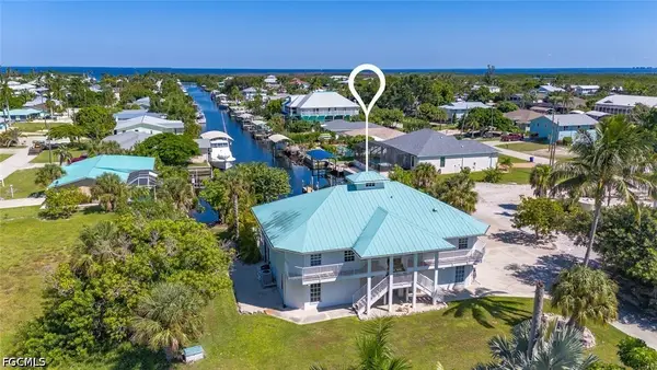 7380 Barrancas Avenue, Bokeelia, FL 33922