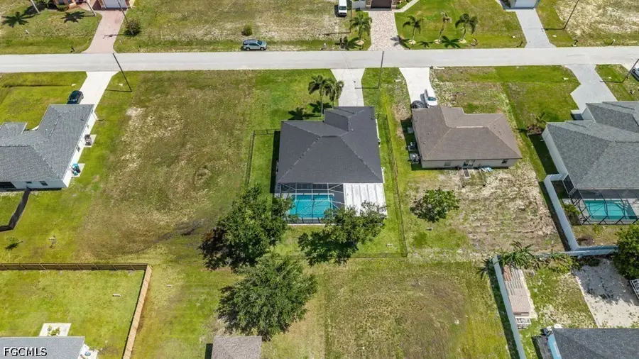 613 NW 14th Terrace, Cape Coral, FL 33993 - #2
