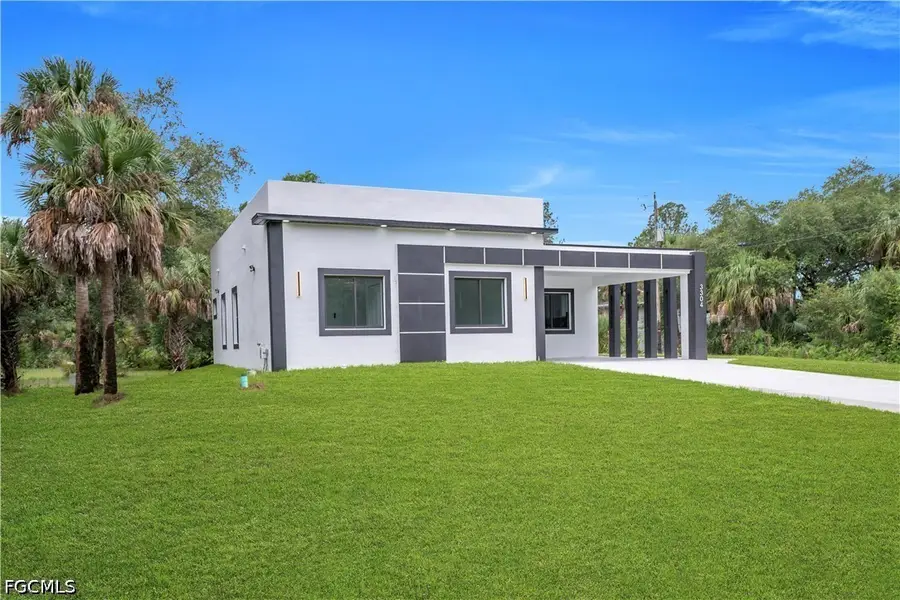 3304 E 15th Street, Lehigh Acres, FL 33972 - #3