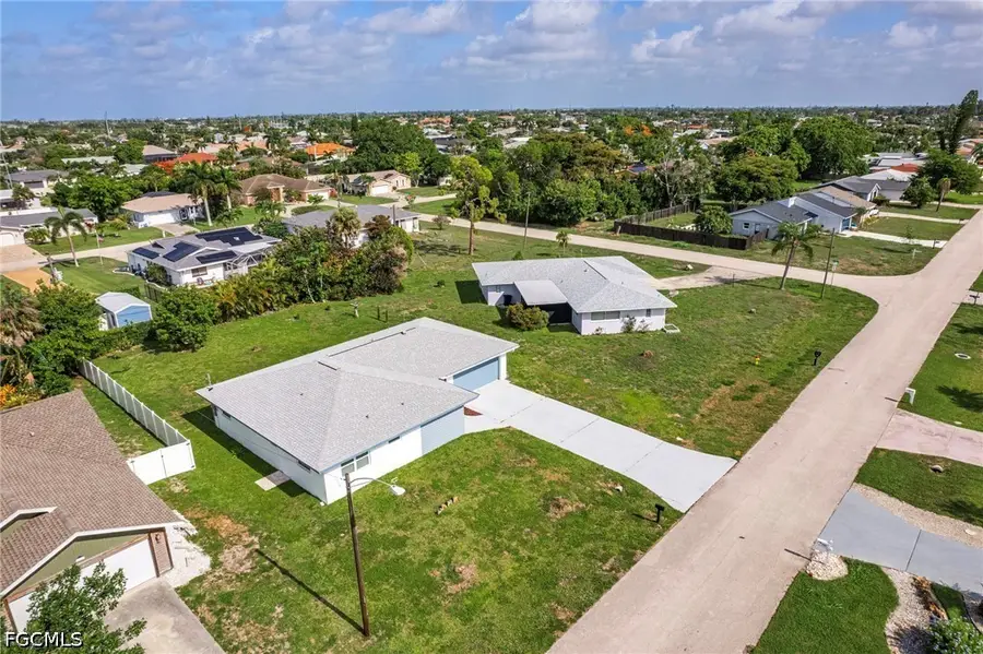 4208 SE 2nd Avenue, Cape Coral, FL 33904 - #3