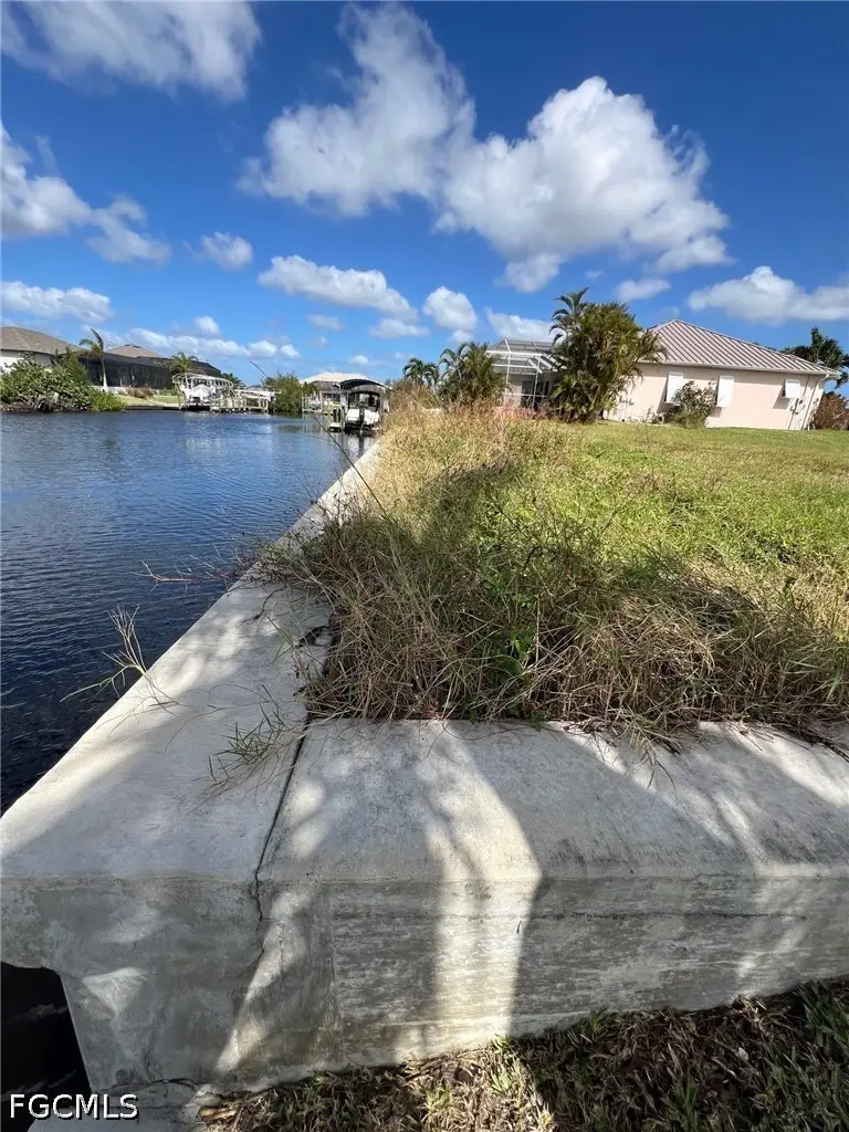 722 NW 39th Avenue, Cape Coral, FL 33993 - #3
