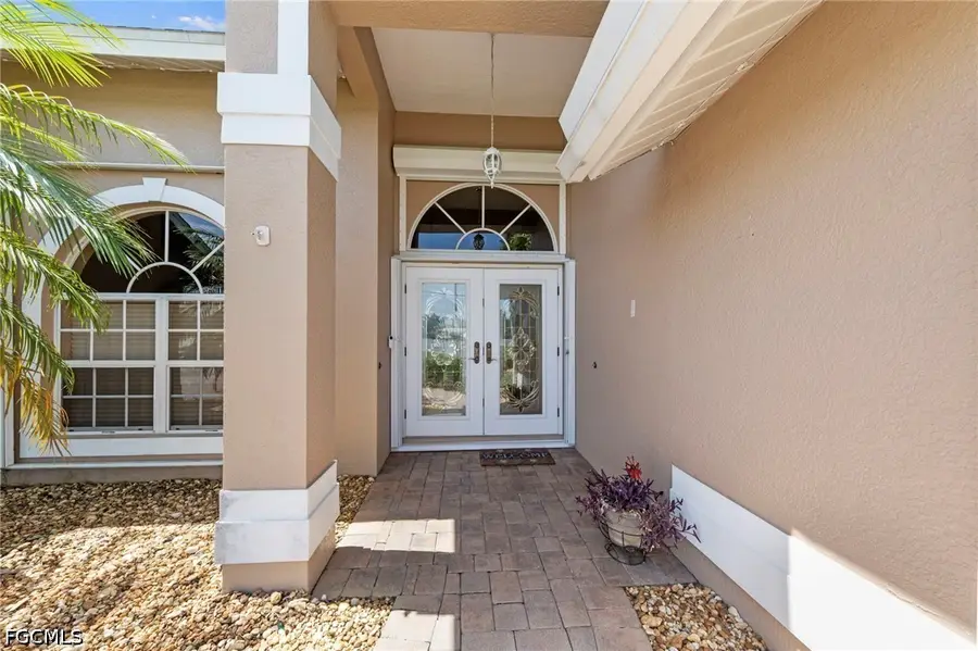 508 SW 6th Street, Cape Coral, FL 33991 - #3