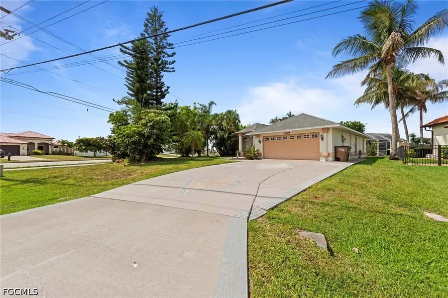 2104 SW 38th Terrace, Cape Coral, FL 33914 - #3