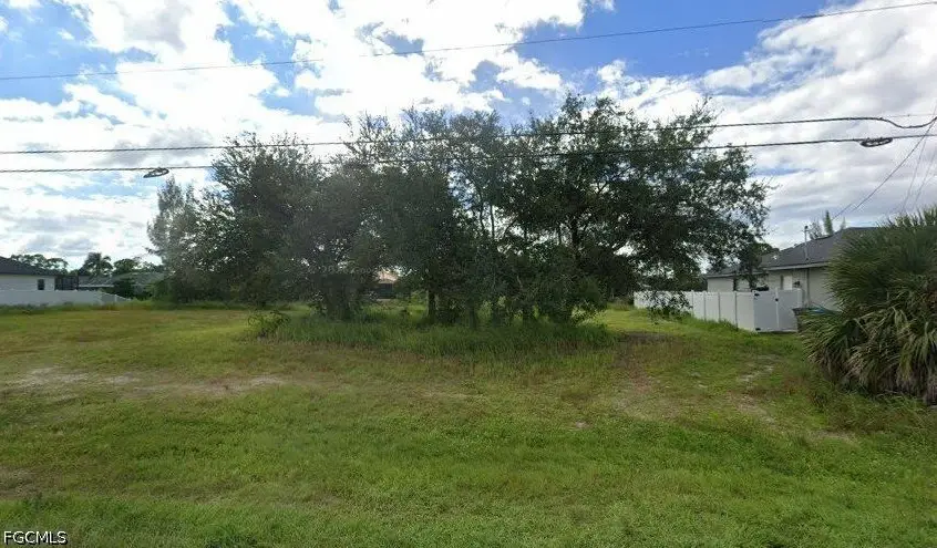 1818 SW 17th Avenue, Cape Coral, FL 33991 - #1