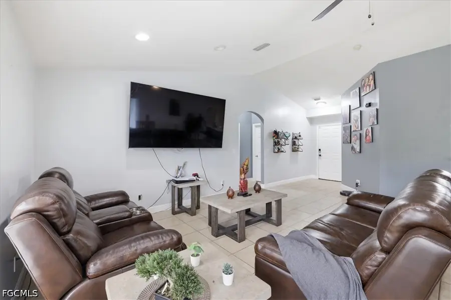 3722 23rd Street Sw, Lehigh Acres, FL 33976 - #3