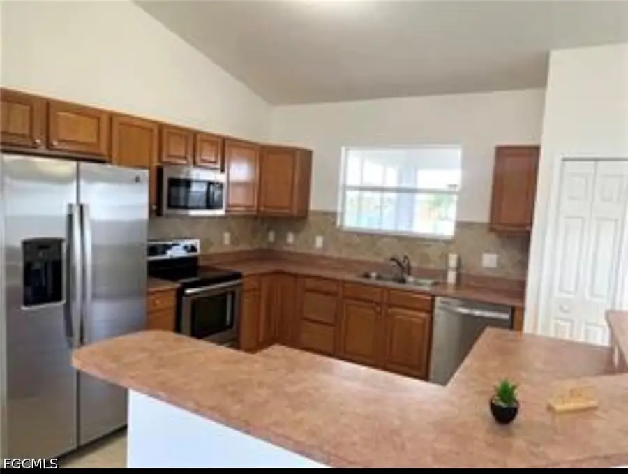 3018 26th Street Sw, Lehigh Acres, FL 33976 - #2