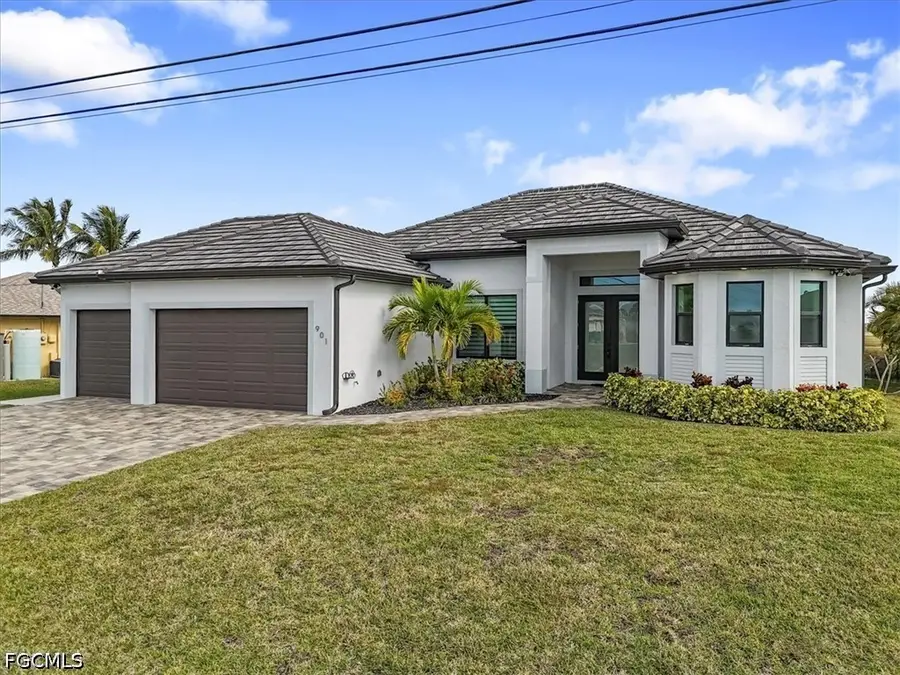 901 NW 33rd Place, Cape Coral, FL 33993 - #3