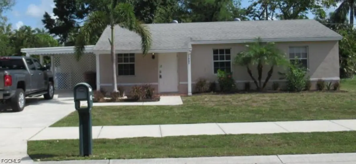 1665 Moreno Avenue, Fort Myers, FL 33901 - #1
