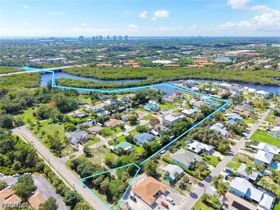 9101 Pennsylvania Avenue, Bonita Springs, FL 34135 - #2