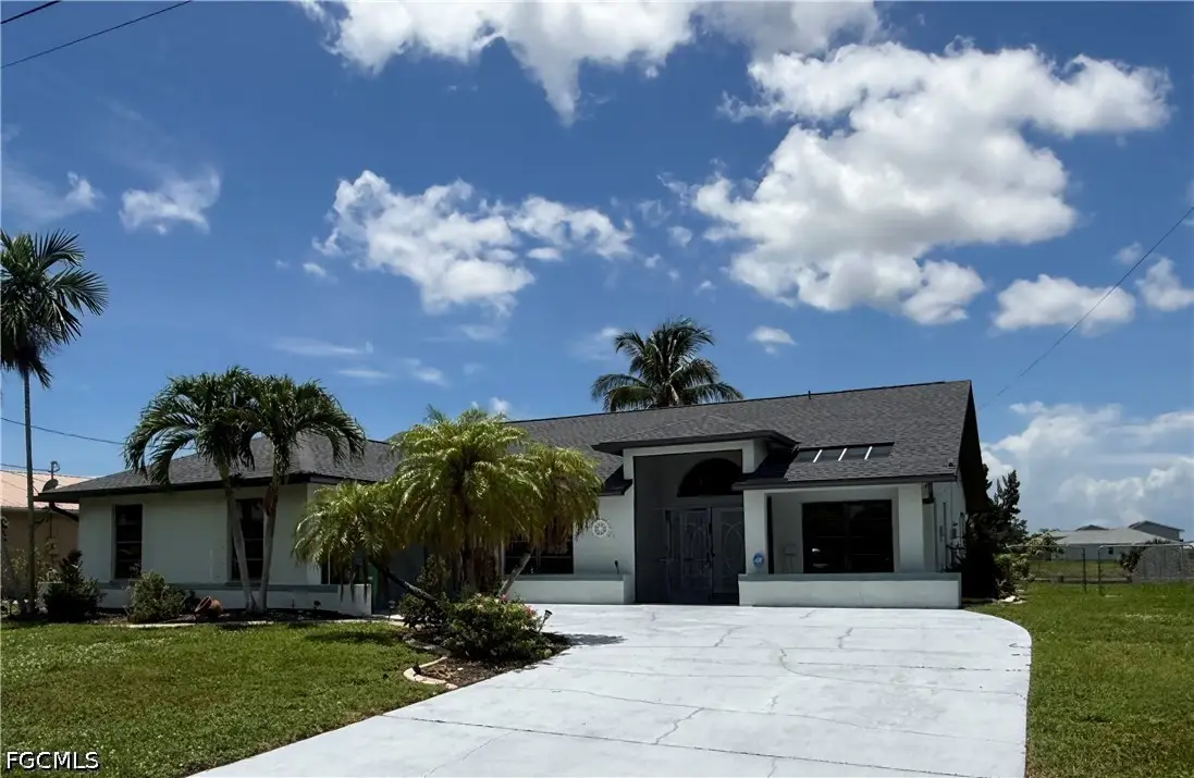 201 SW 8th Street, Cape Coral, FL 33991 - #1
