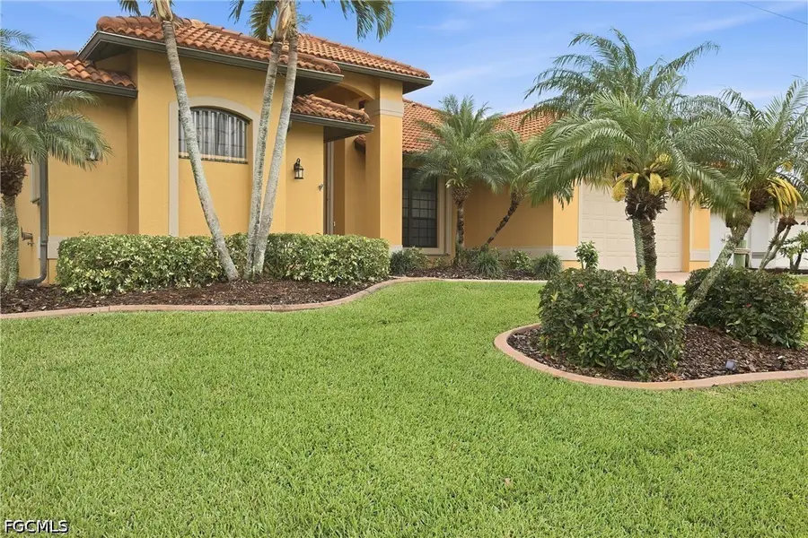 2400 SW 39th Terrace, Cape Coral, FL 33914 - #3