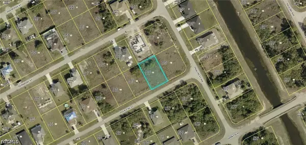 187 Peerless Street, Lehigh Acres, FL 33974