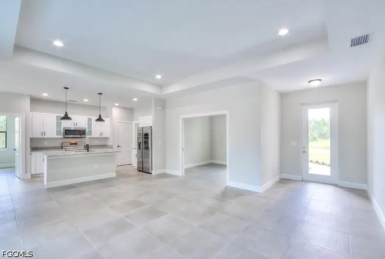 117 Desoto Boulevard N, Naples, FL 34120 - #2
