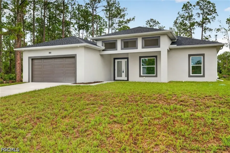 810 Jackson Avenue, Lehigh Acres, FL 33972 - #2