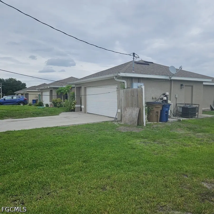 2407 Paul Avenue S, Lehigh Acres, FL 33973 - #2