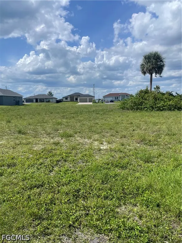 4107 NW 36th Lane, Cape Coral, FL 33993
