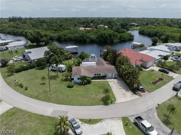 1300 Thompson Street, North Fort Myers, FL 33903