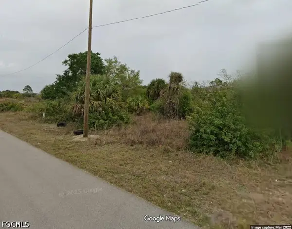 2412 Carvell Avenue N, Lehigh Acres, FL 33971