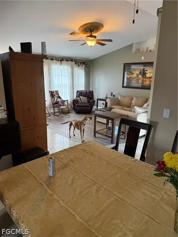 2205 NE 1st Place, Cape Coral, FL 33909