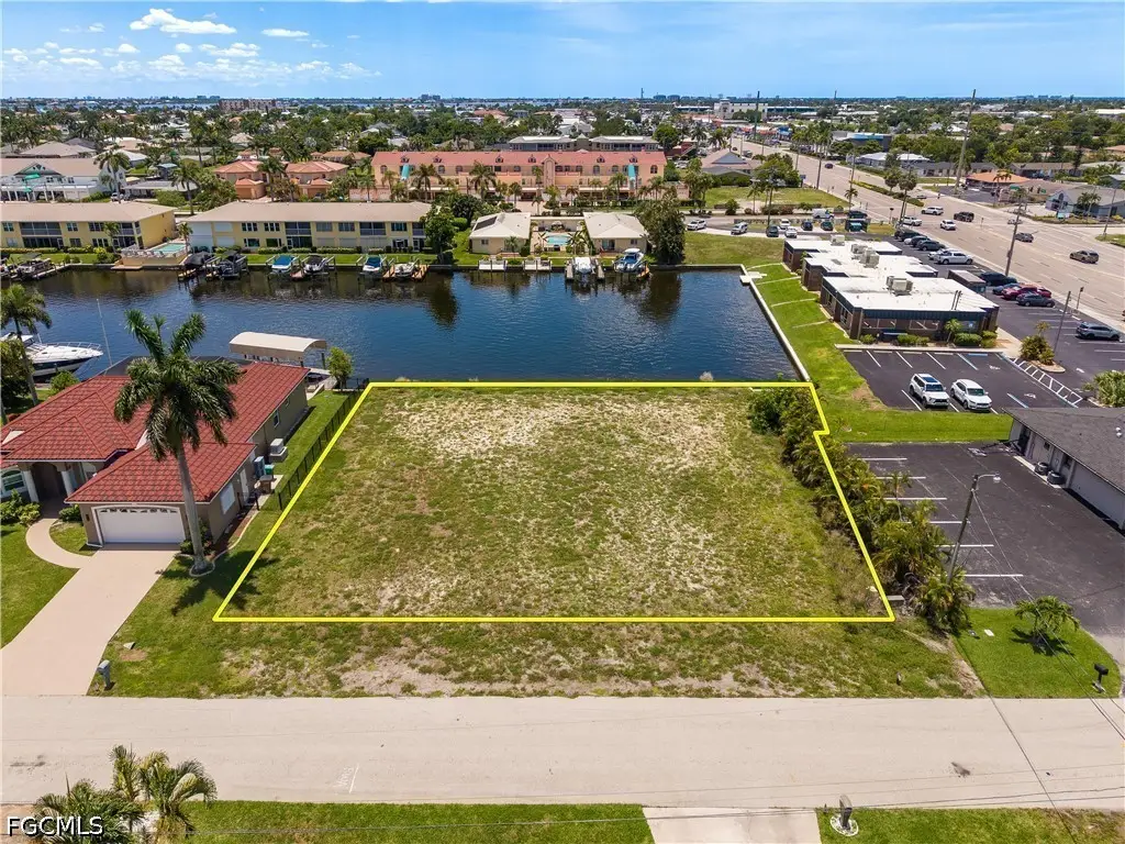 1612 SE 41st Street, Cape Coral, FL 33904 - #1