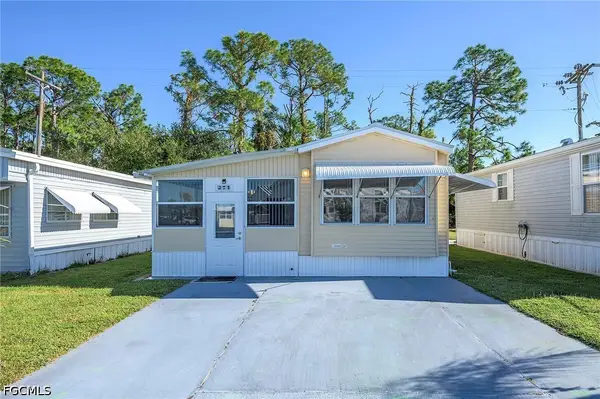 271 Caravan Circle, North Fort Myers, FL 33903