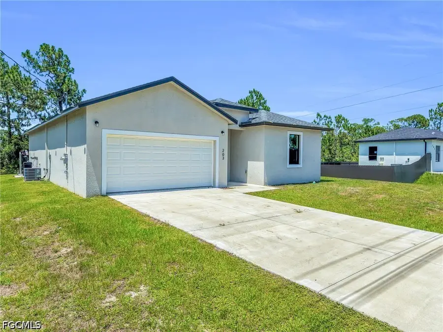 203 E 17th Street, Lehigh Acres, FL 33972 - #2